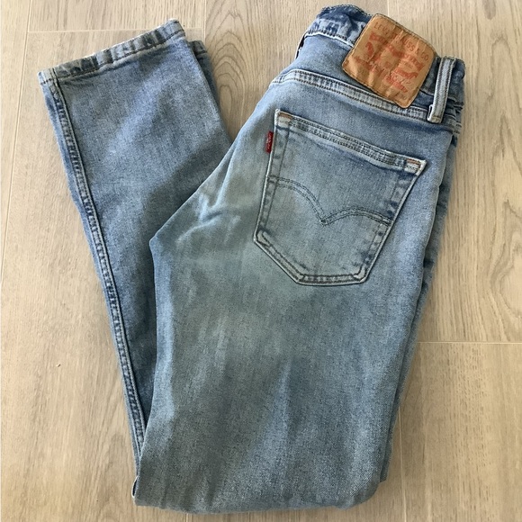 Levi's Other - Pre-owned men Levi regular fit 511 jeans. 29W 30L
